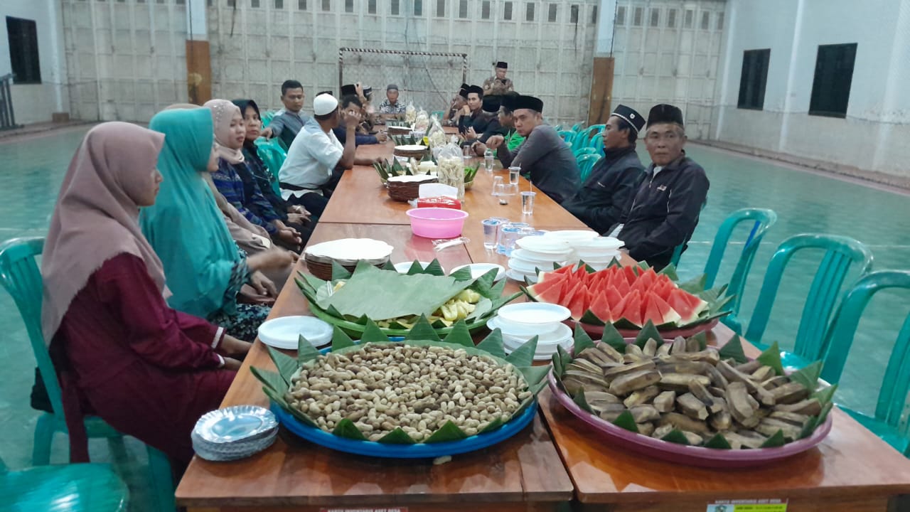 MALAM TASYAKURAN HUT RI DI DESA RAKIT